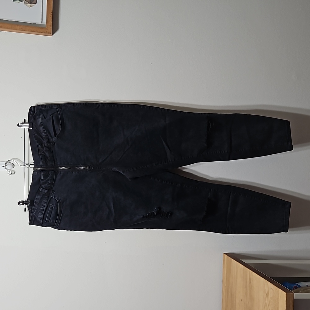 Refuge Distressed Overalls! - Picture 5 of 8